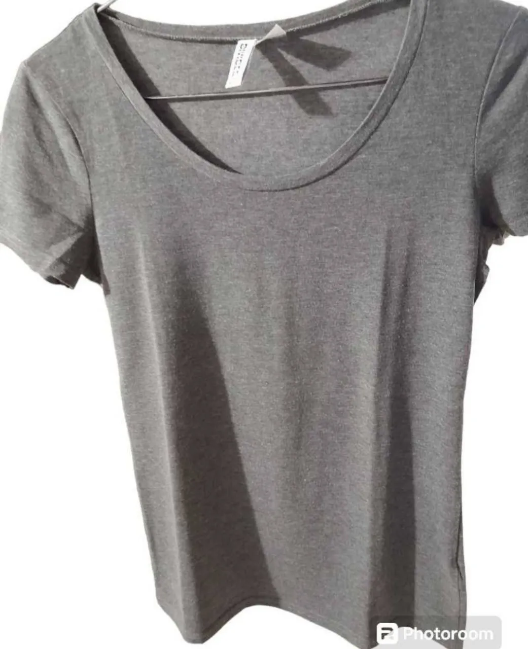 Remera H&M - imagen 1