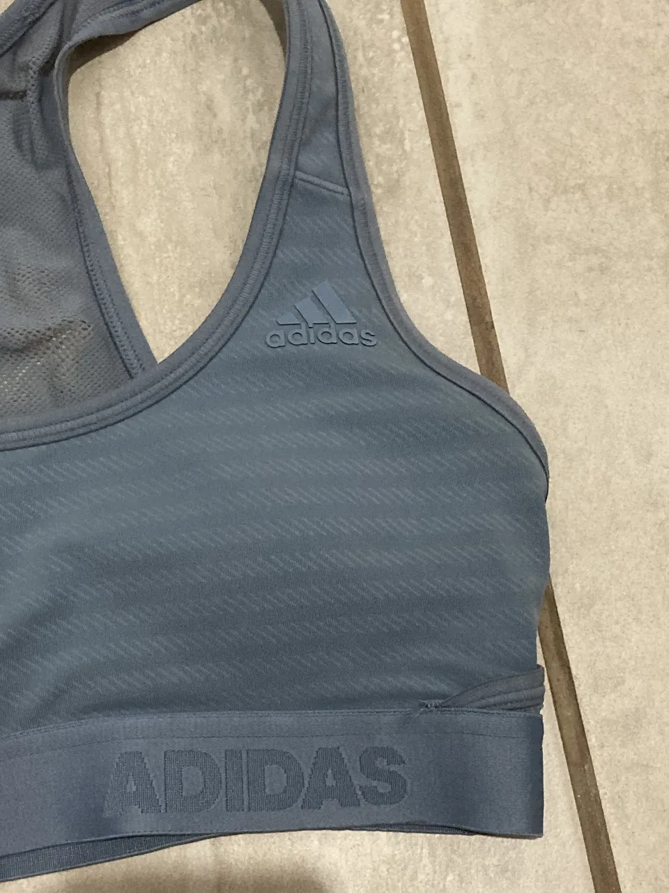 Corpiño deportivo adidas - imagen 2