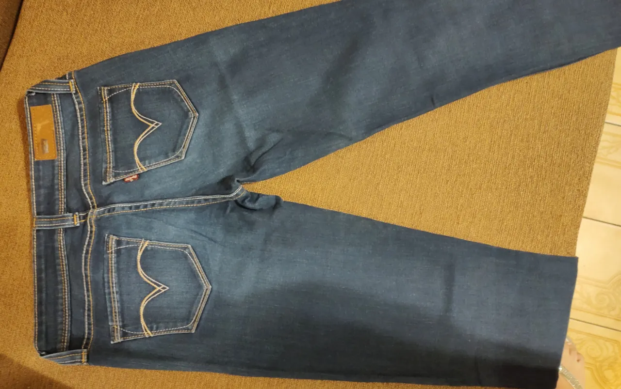 Jean Levi's - imagen 3