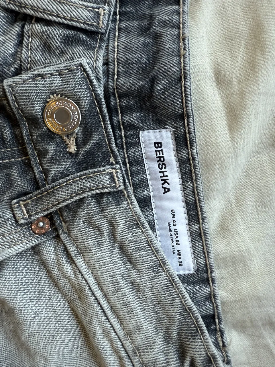 Short Bershka miniatura 2