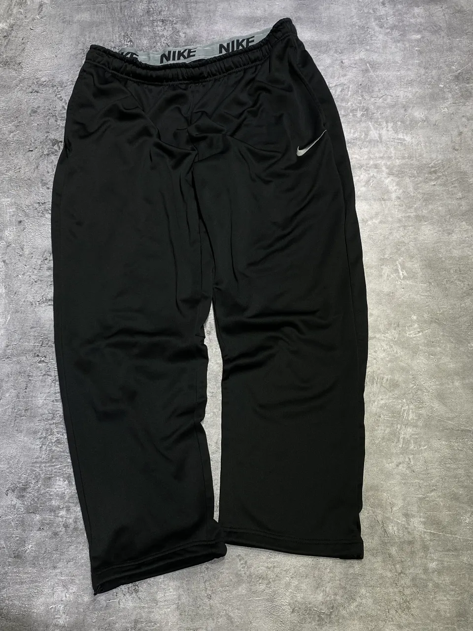 Pantalón Nike - imagen 1