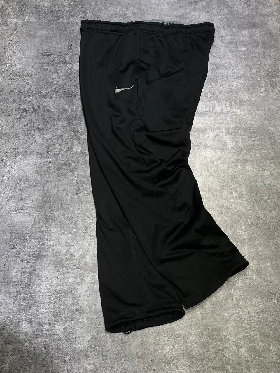 Pantalón Nike - imagen 2