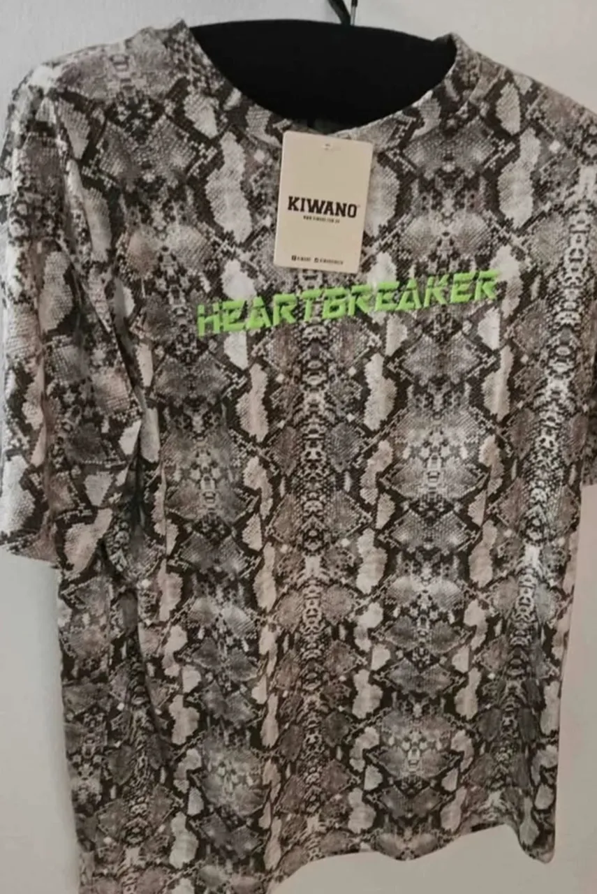 Remera KIWANO - imagen 4