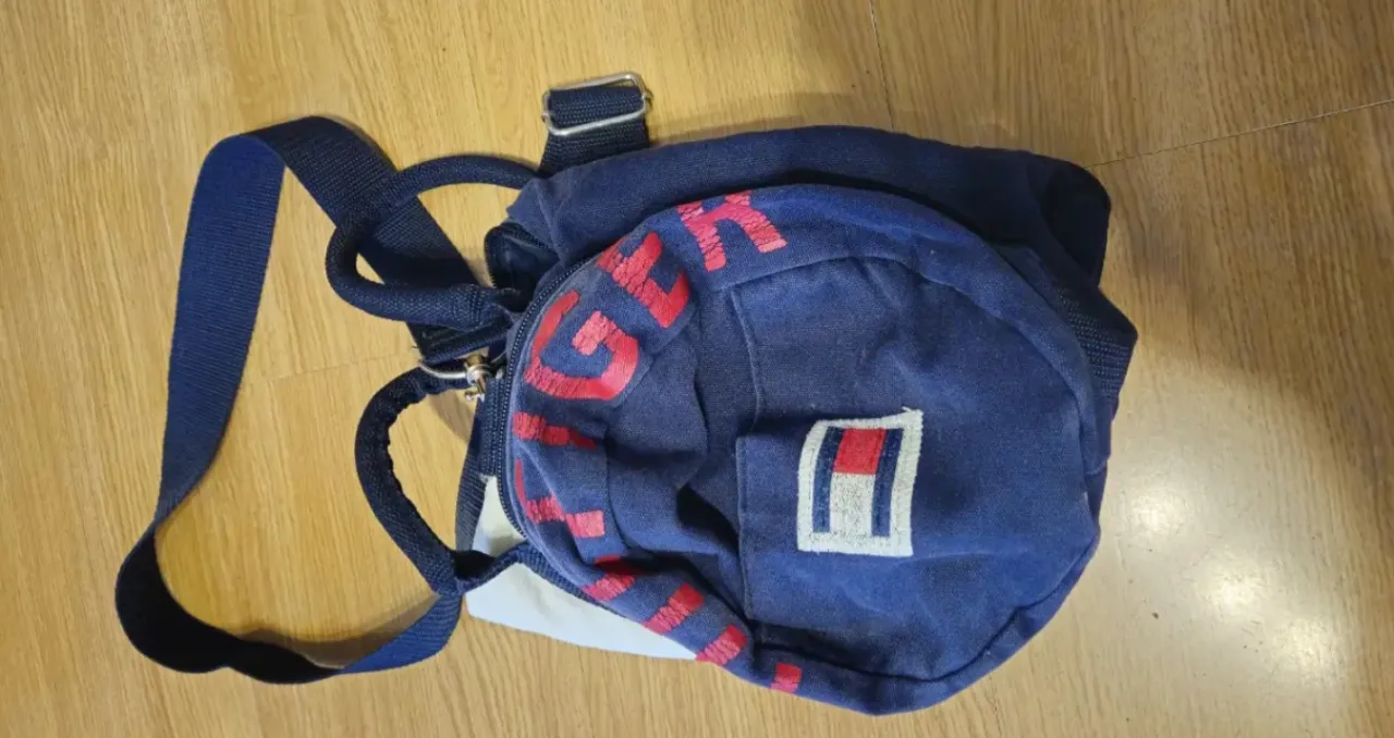 Bolso Tommy Hilfiger - imagen 2