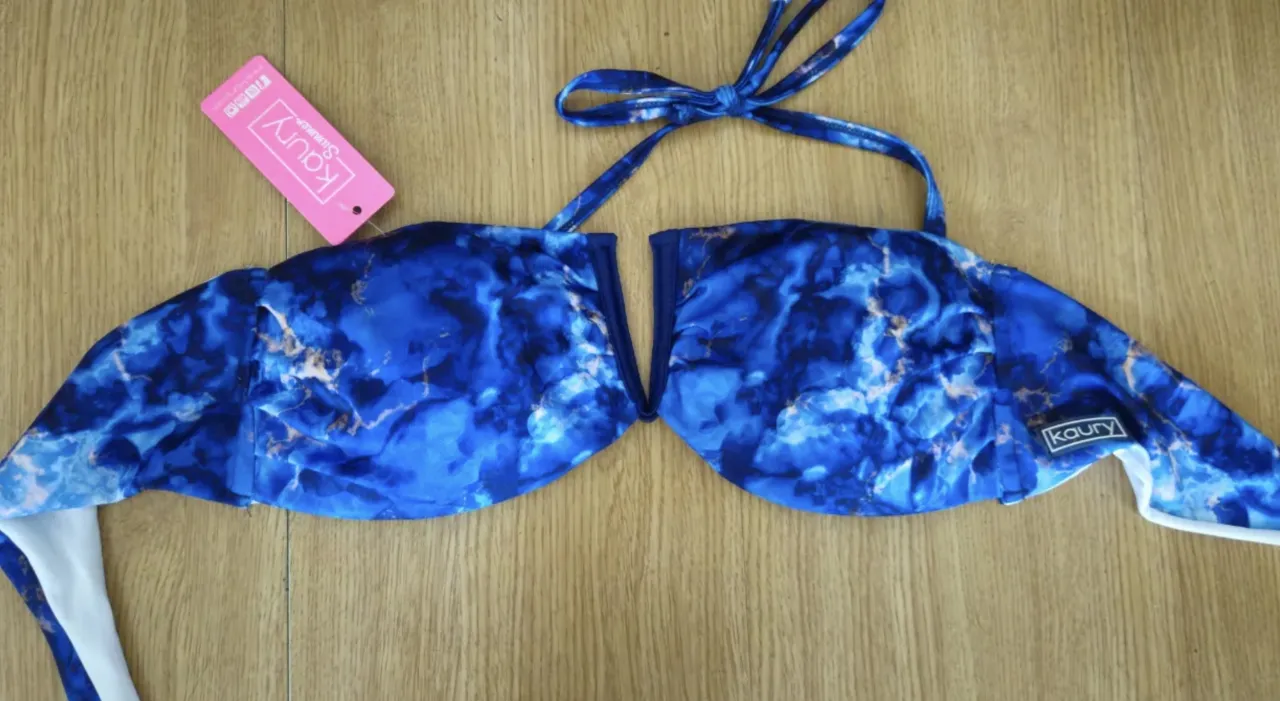 Bikini Kaury - imagen 5