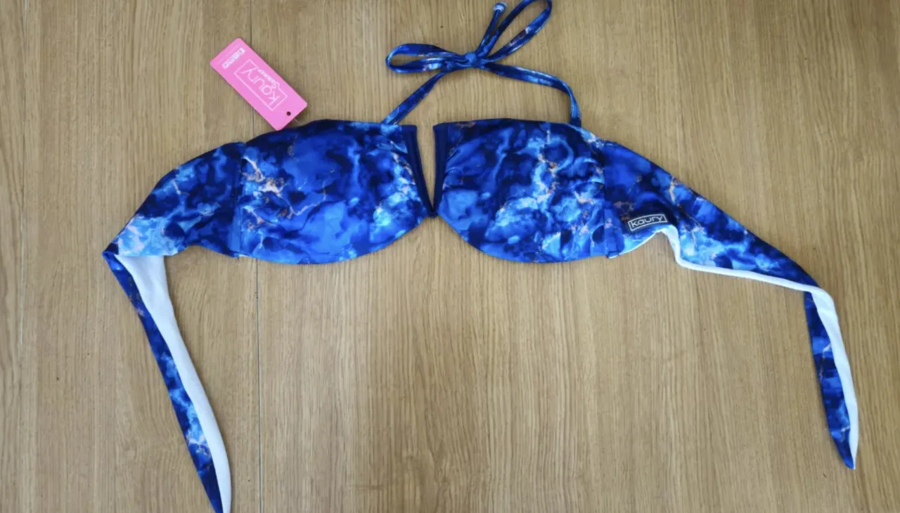Bikini Kaury - imagen 2