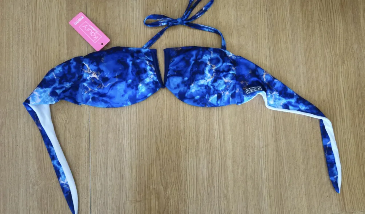 Bikini Kaury - imagen 6