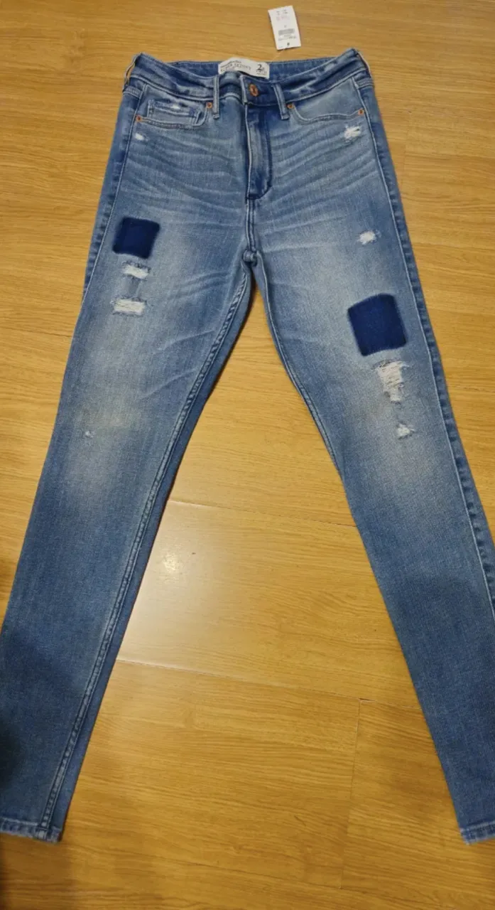 Jean Abercrombie & Fitch - Vista 4