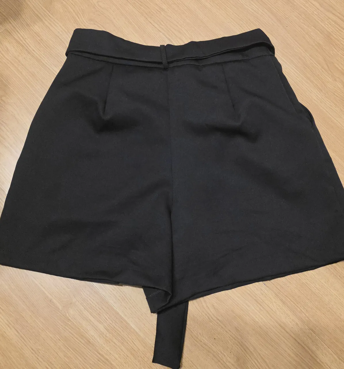 Short A ≠ - imagen 4
