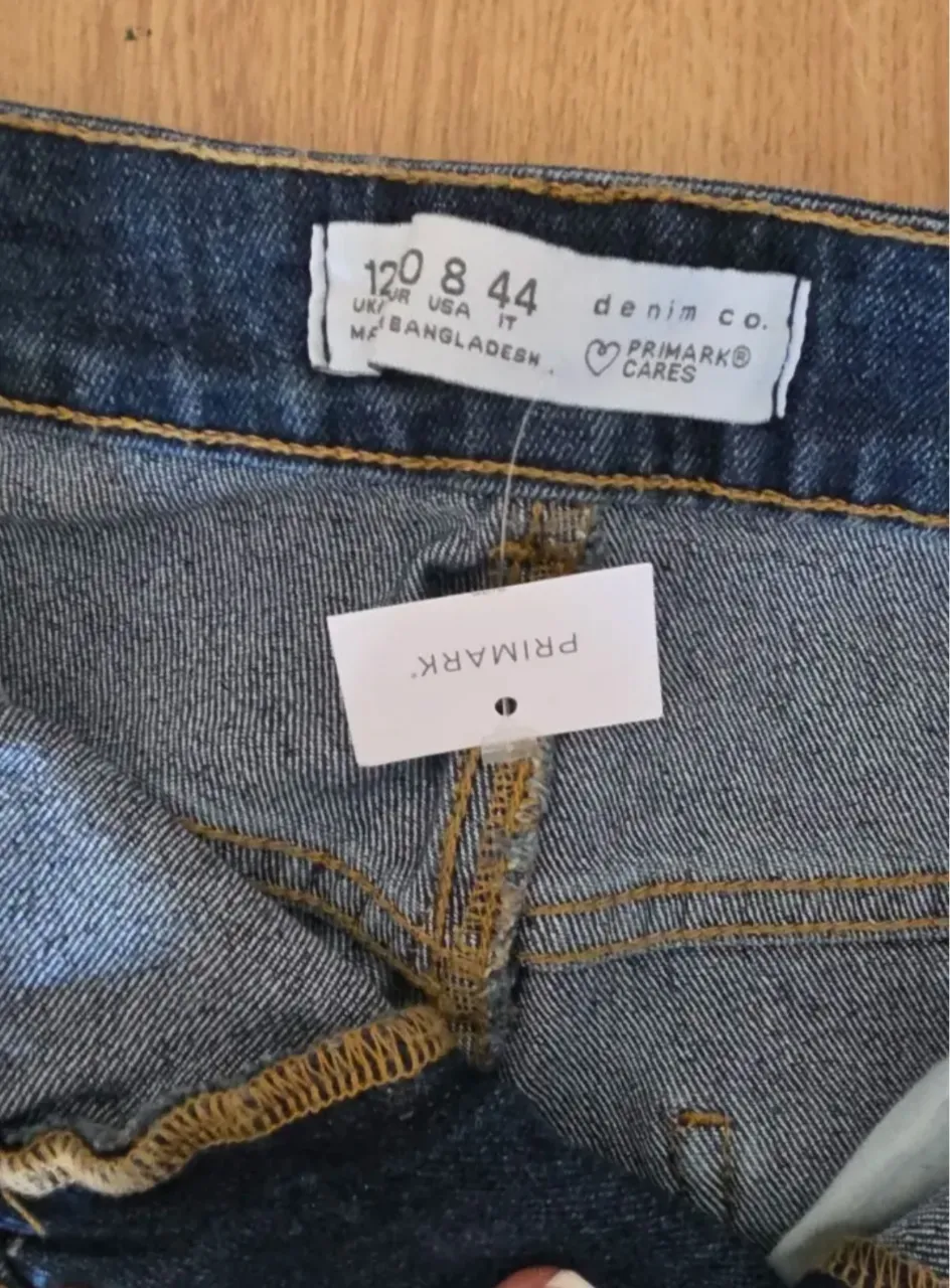 Short Primark - Vista 5