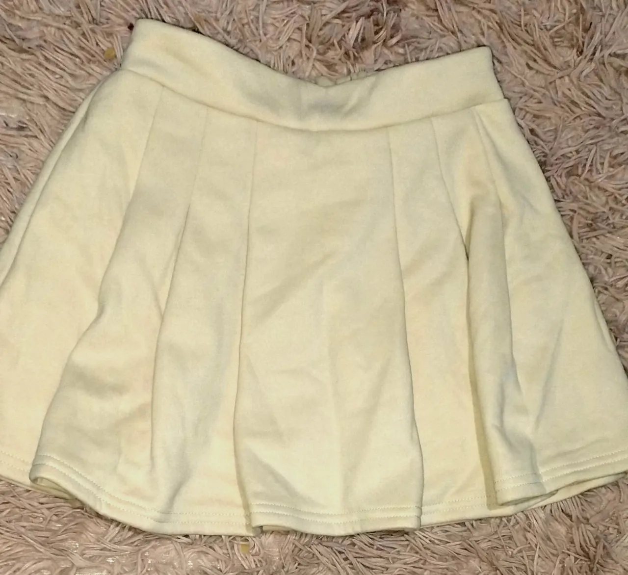 Pollera A ≠ - imagen 1