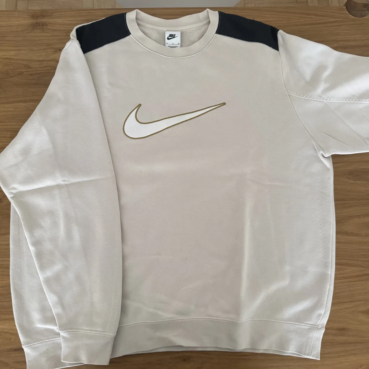 Buzo Nike - imagen 1