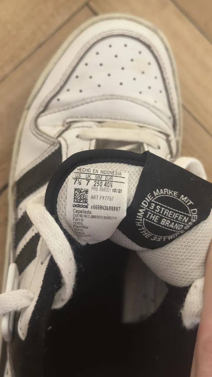 Zapatillas adidas - imagen 4