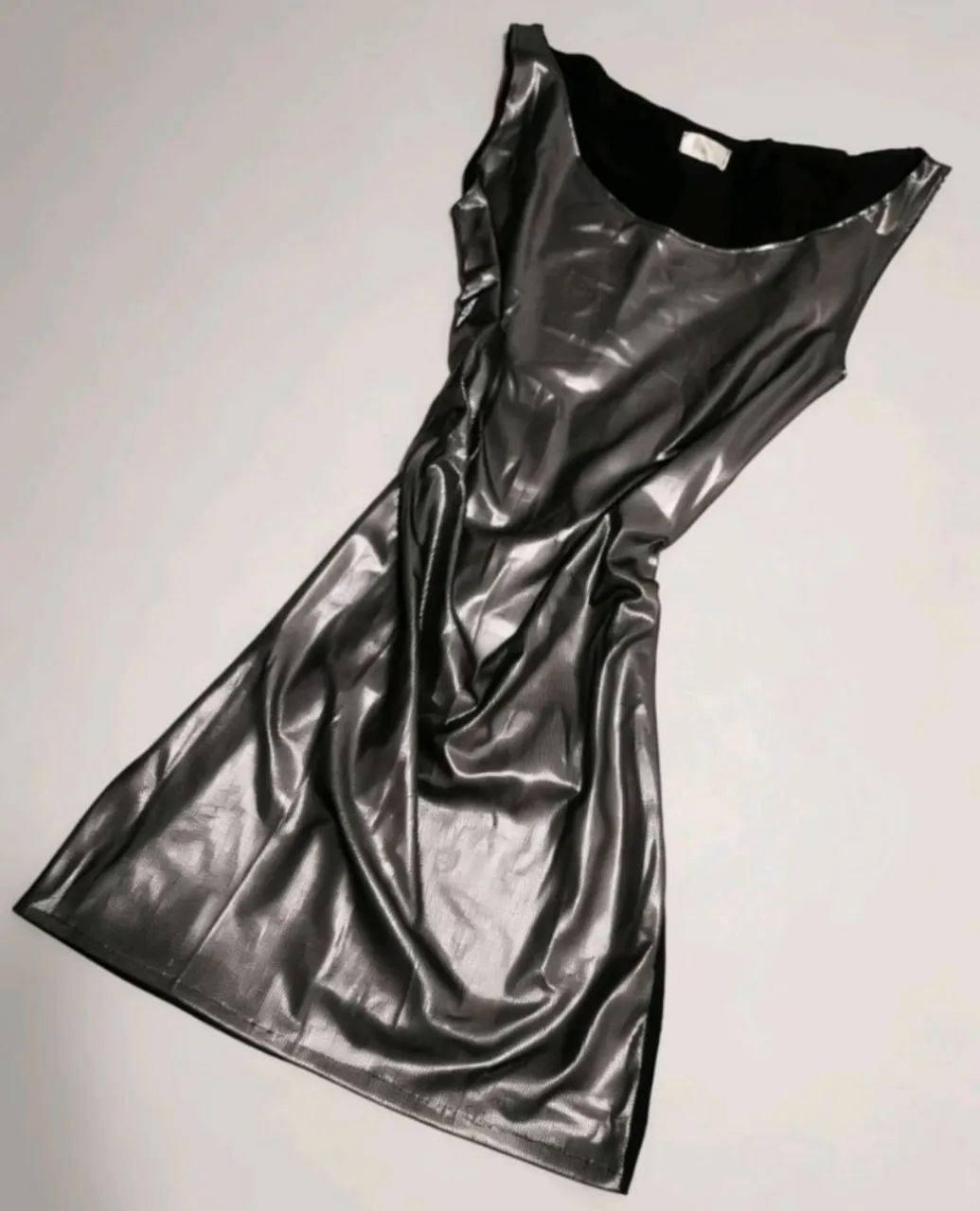 Vestido A ≠
