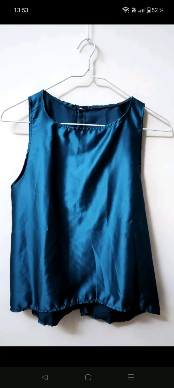 Musculosa A ≠ - imagen 1
