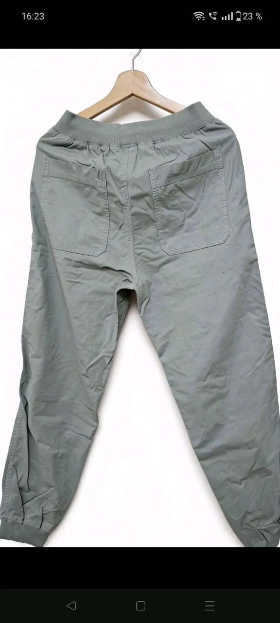 Pantalón Uniqlo - imagen 4