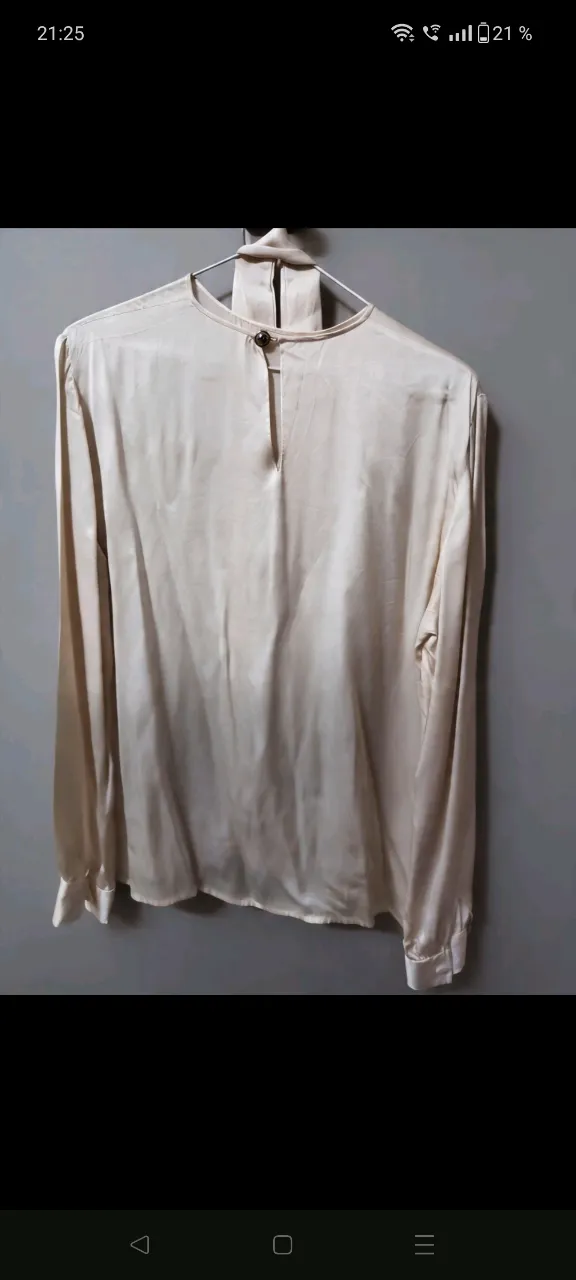 Blusa A ≠ - imagen 4