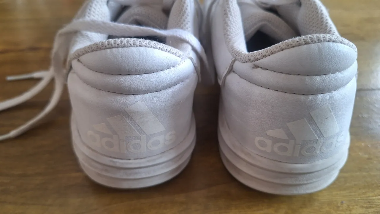 Zapatillas adidas - imagen 2