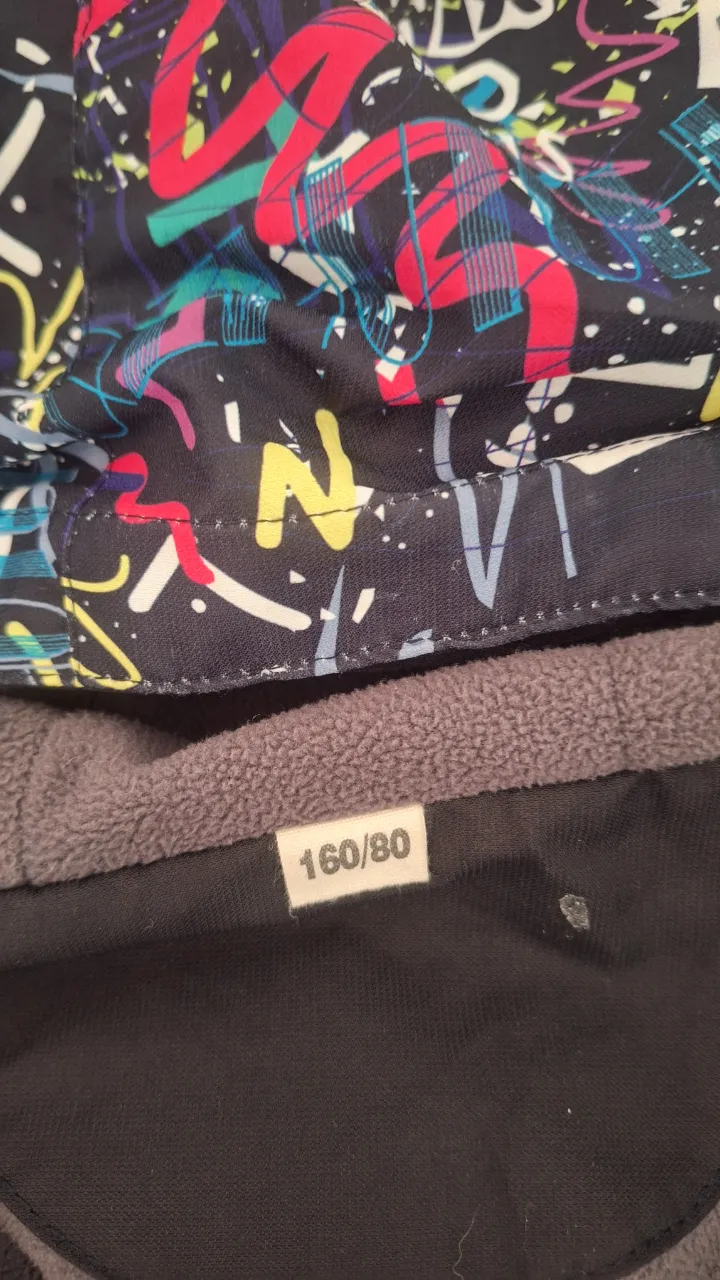 Campera bomber A ≠ - Vista 3