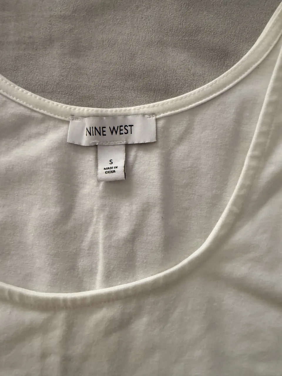 Musculosa Nine West - imagen 2