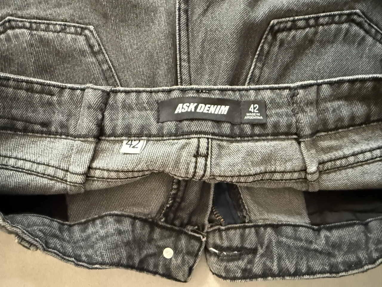 Short Ask demin - imagen 3