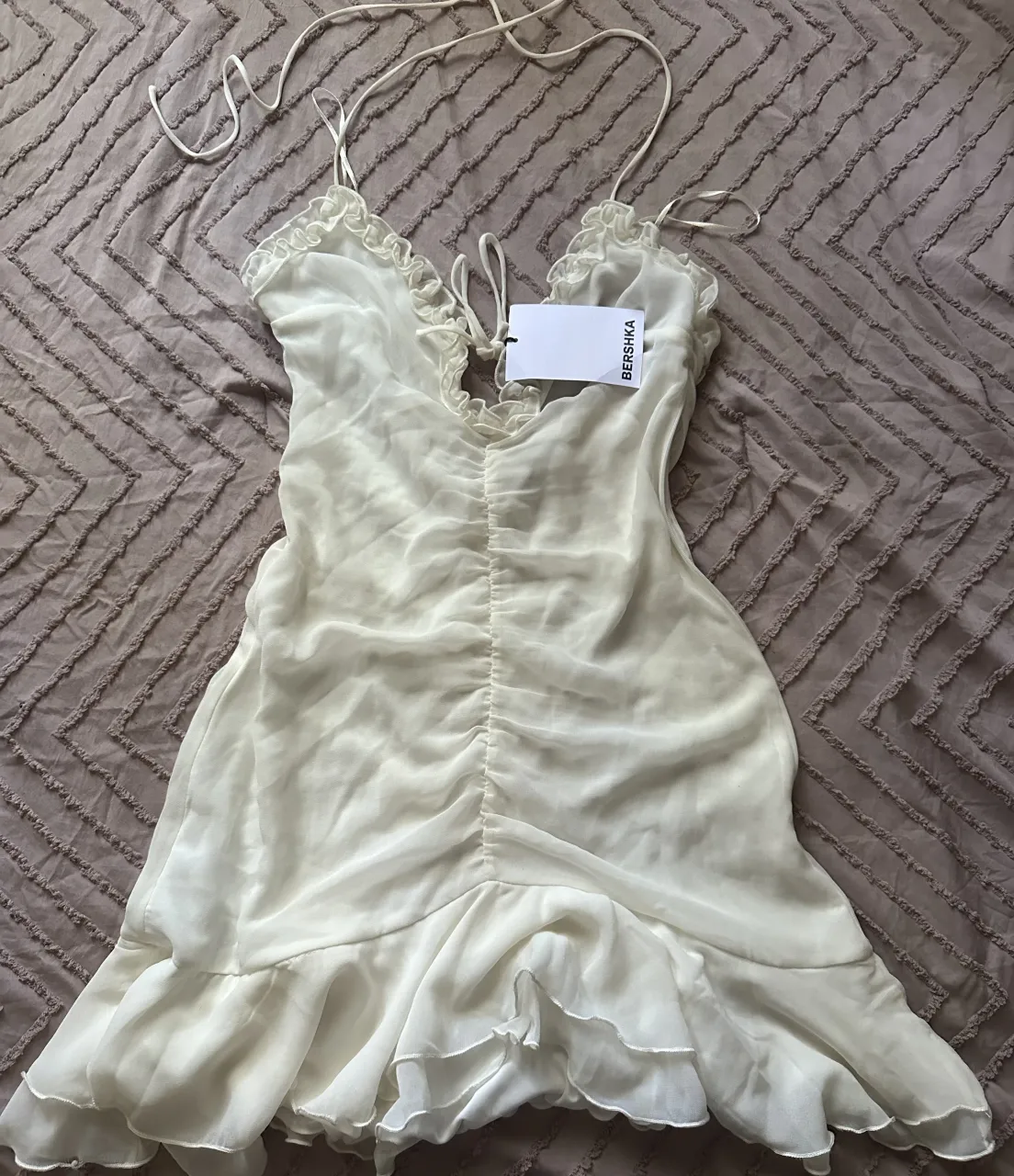 Vestido Bershka - Vista 3