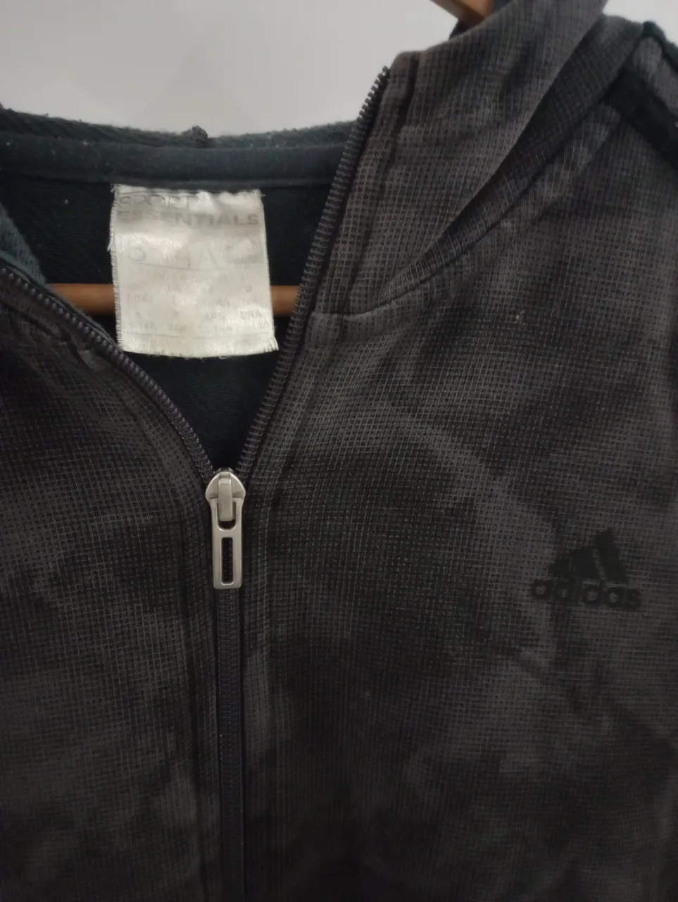Buzo adidas - Vista 2