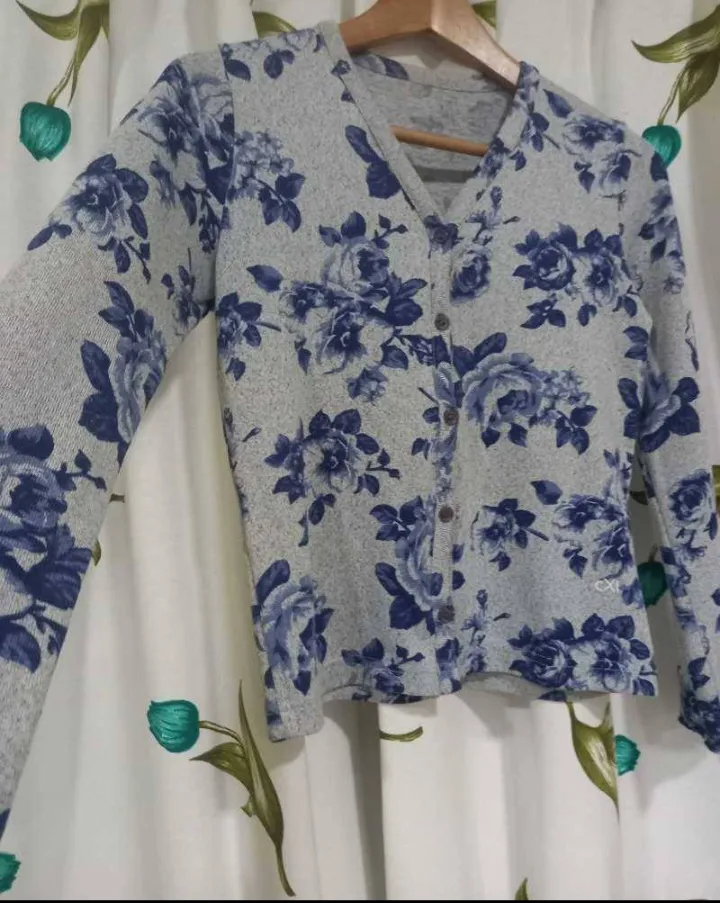 Cardigan No tiene. - imagen 3