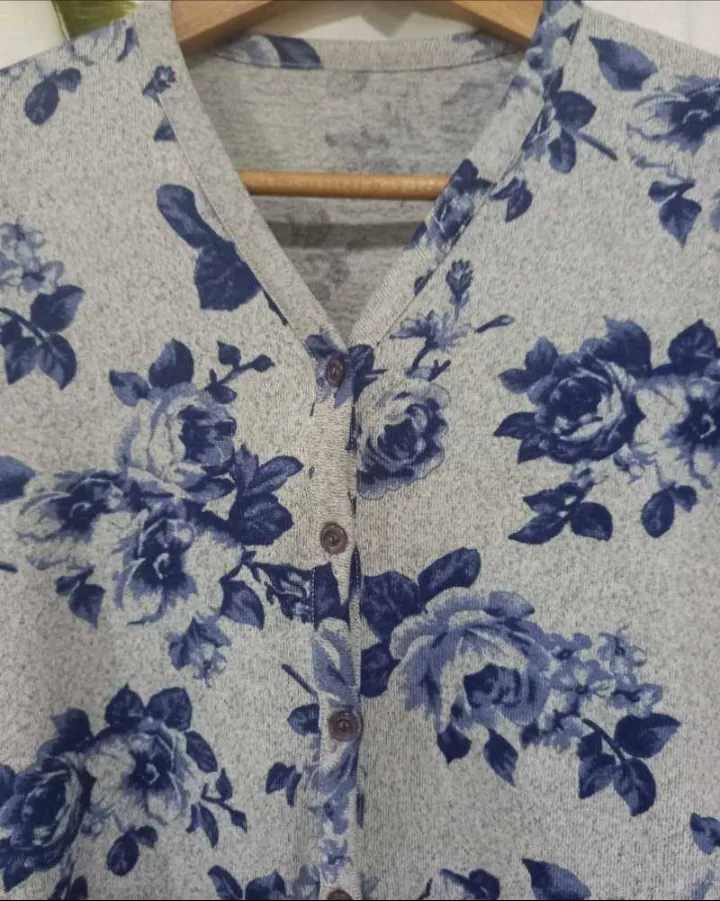 Cardigan No tiene. - imagen 4