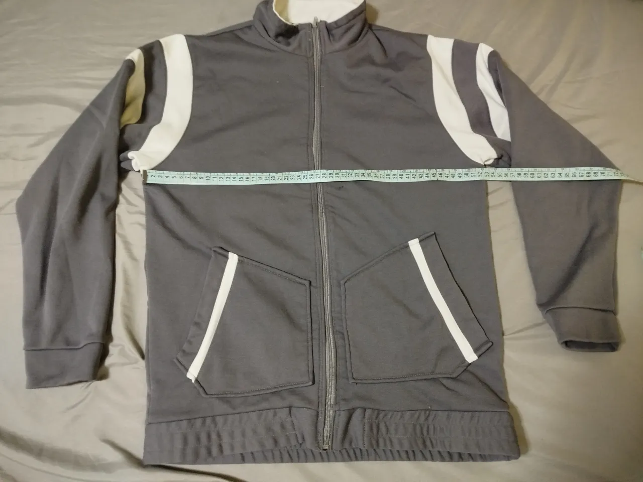 Campera Generica - imagen 1