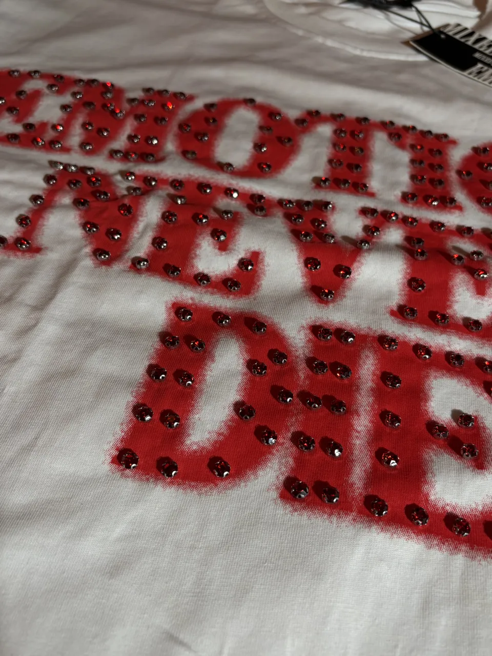 Remera Mixed emotion - imagen 2