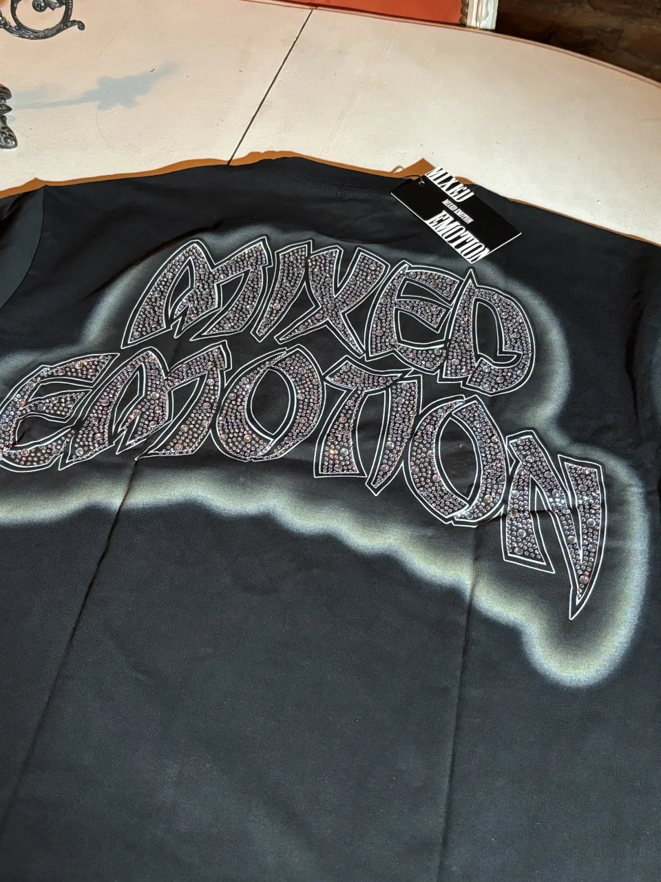 Remera Mixed emotion - imagen 4