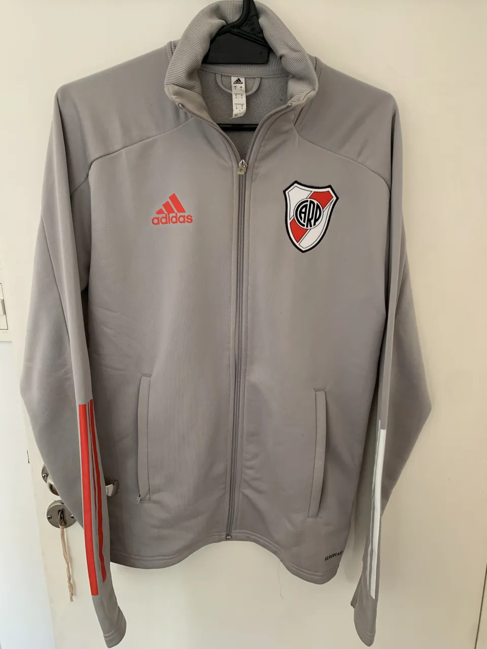 Buzo adidas - imagen 1