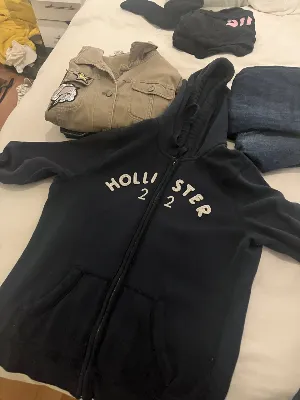 Hollister