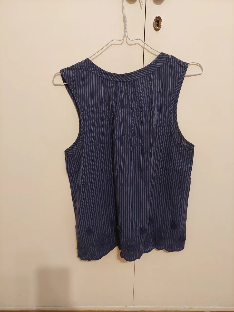 Musculosa Yagmour - imagen 2