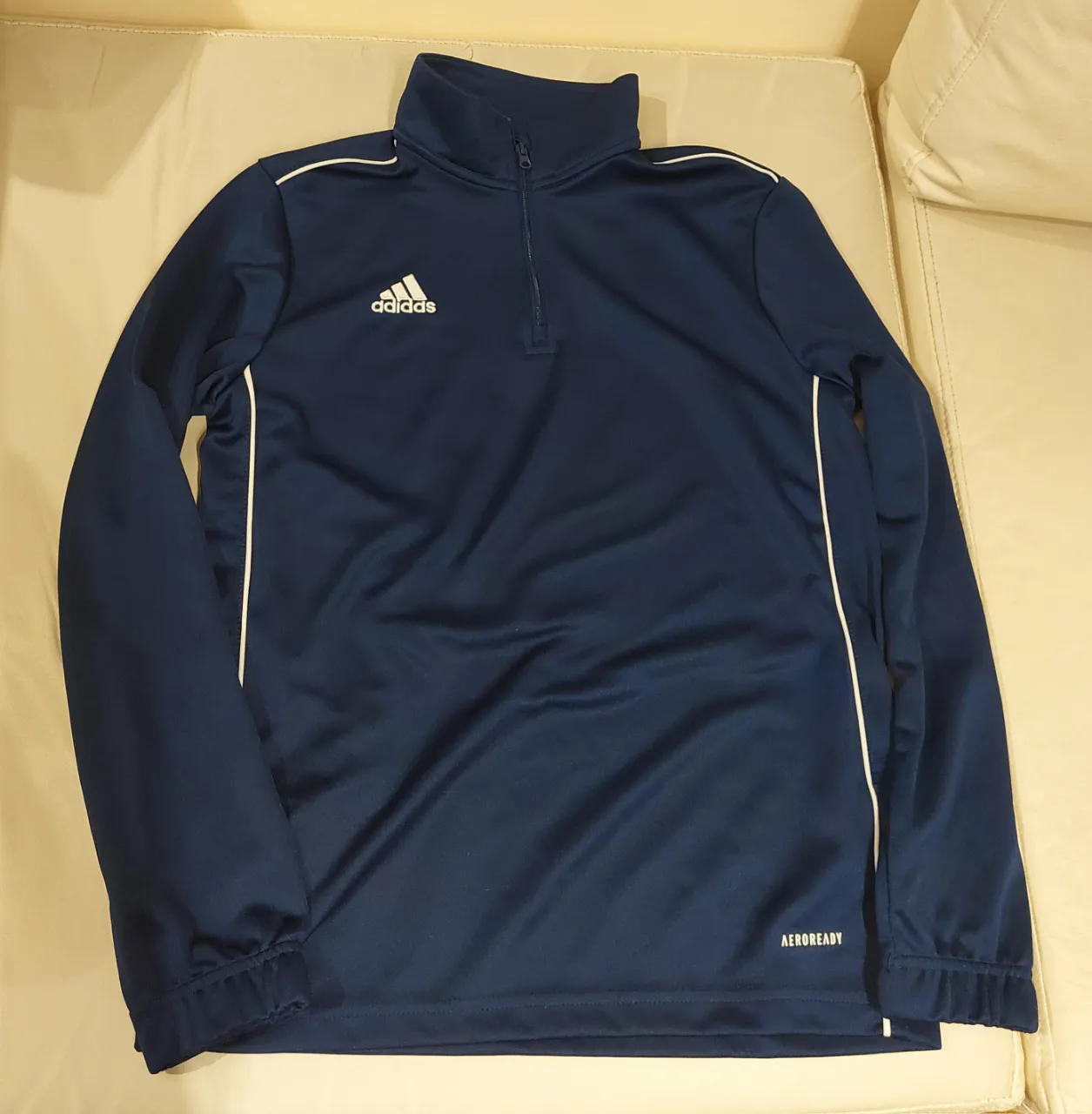 Ropa deportiva adidas - imagen 1