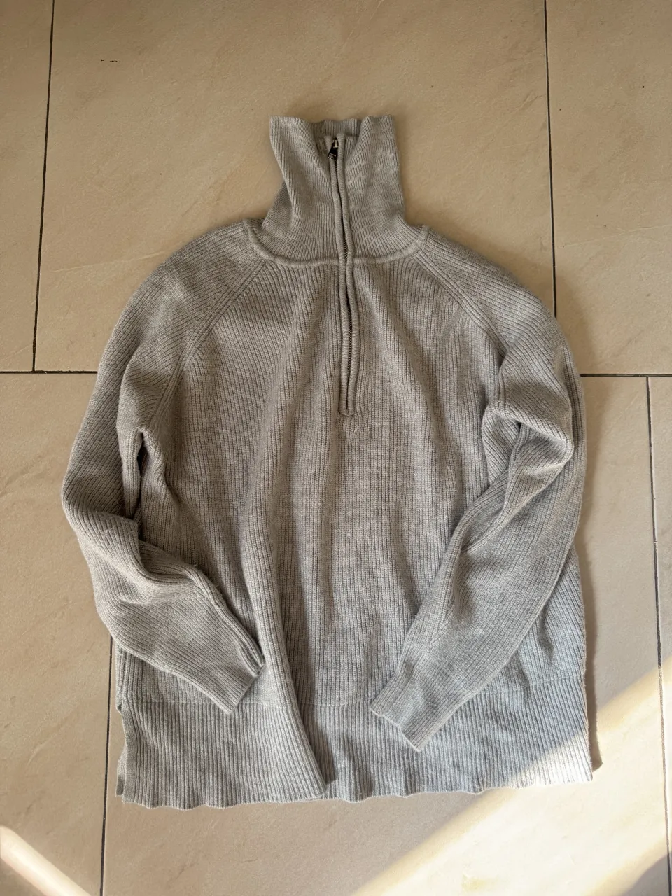 Polera A ≠ - imagen 2