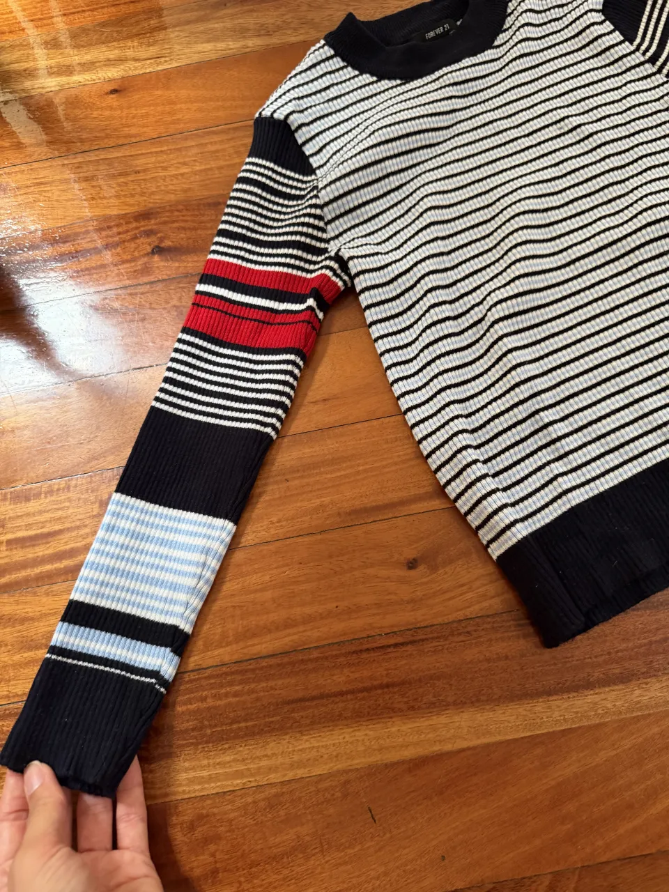 Sweater Forever 21 - imagen 2