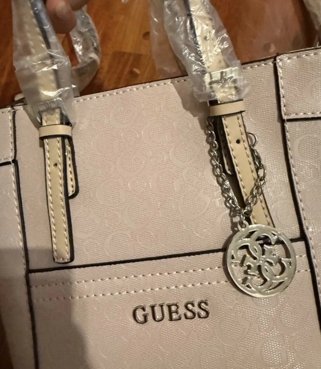 Bolso GUESS - imagen 2