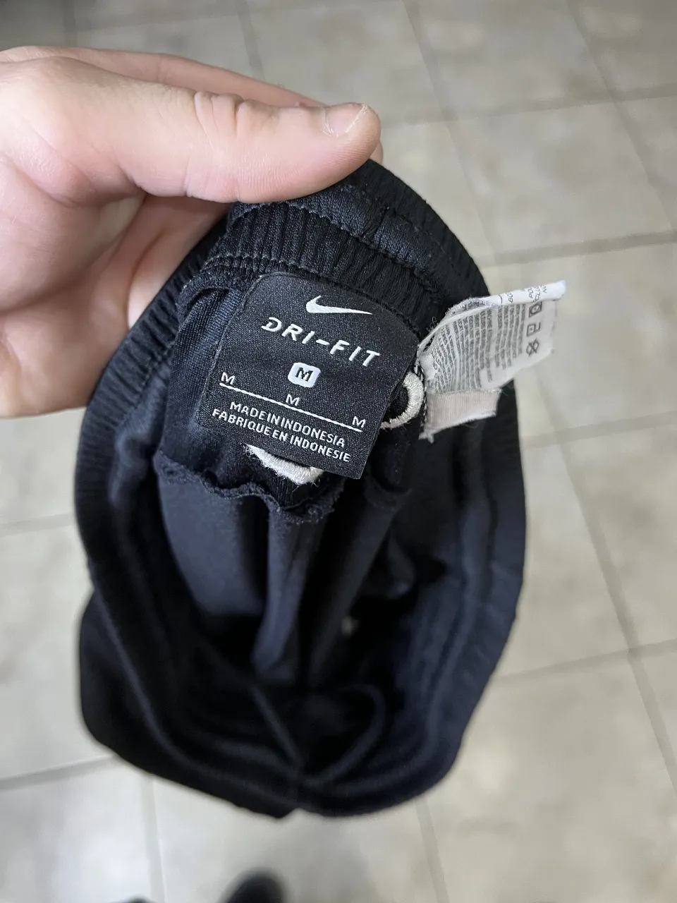 Pantalón Nike miniatura 2