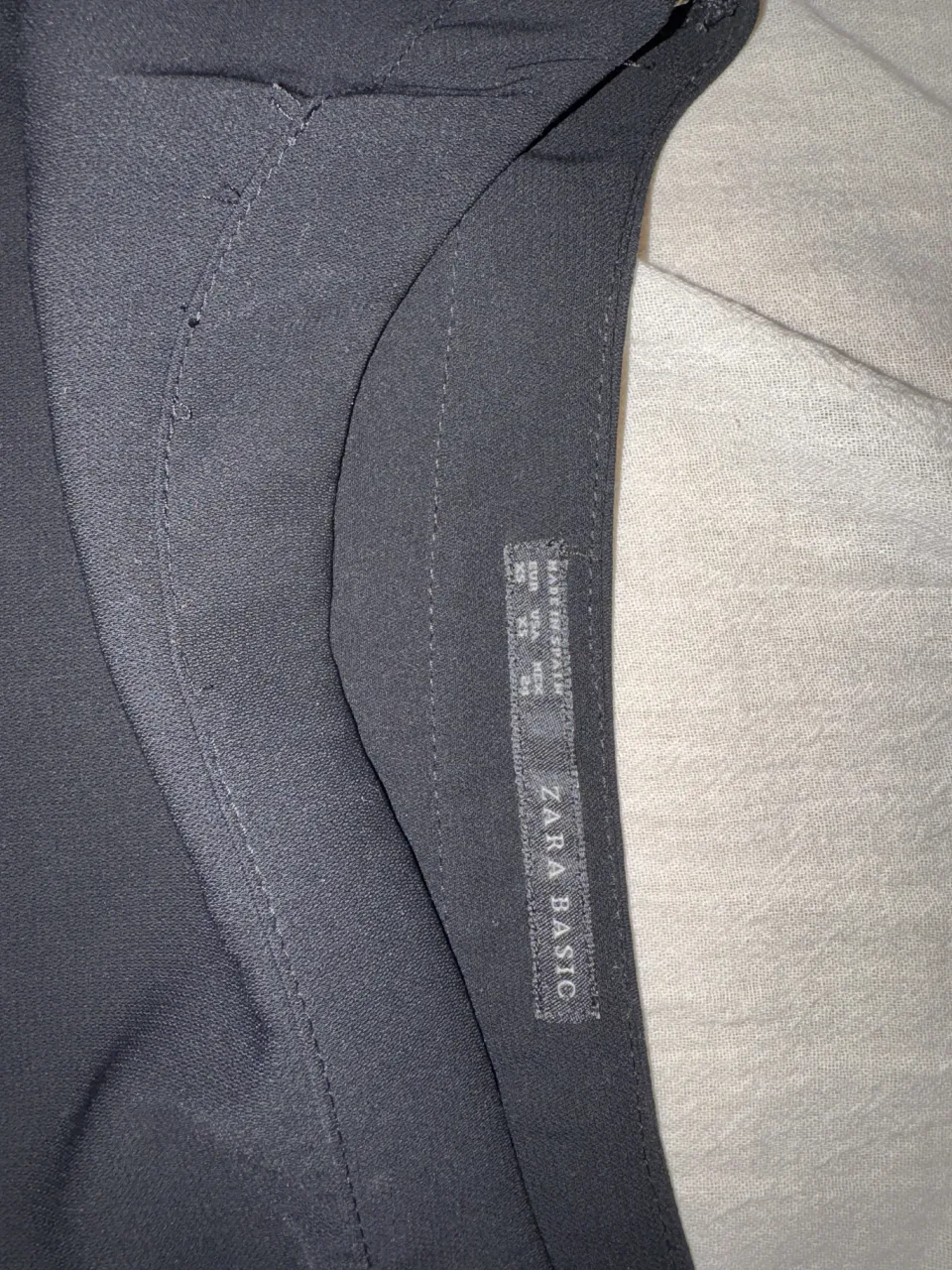 Remera Zara Basic - Vista 2