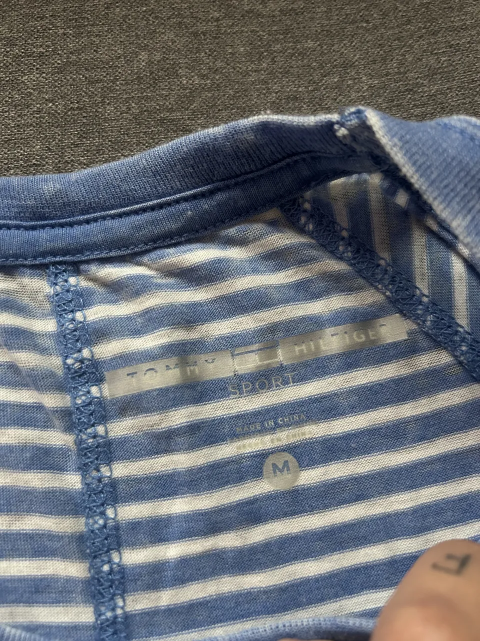 Remera Tommy Hilfiger - imagen 2