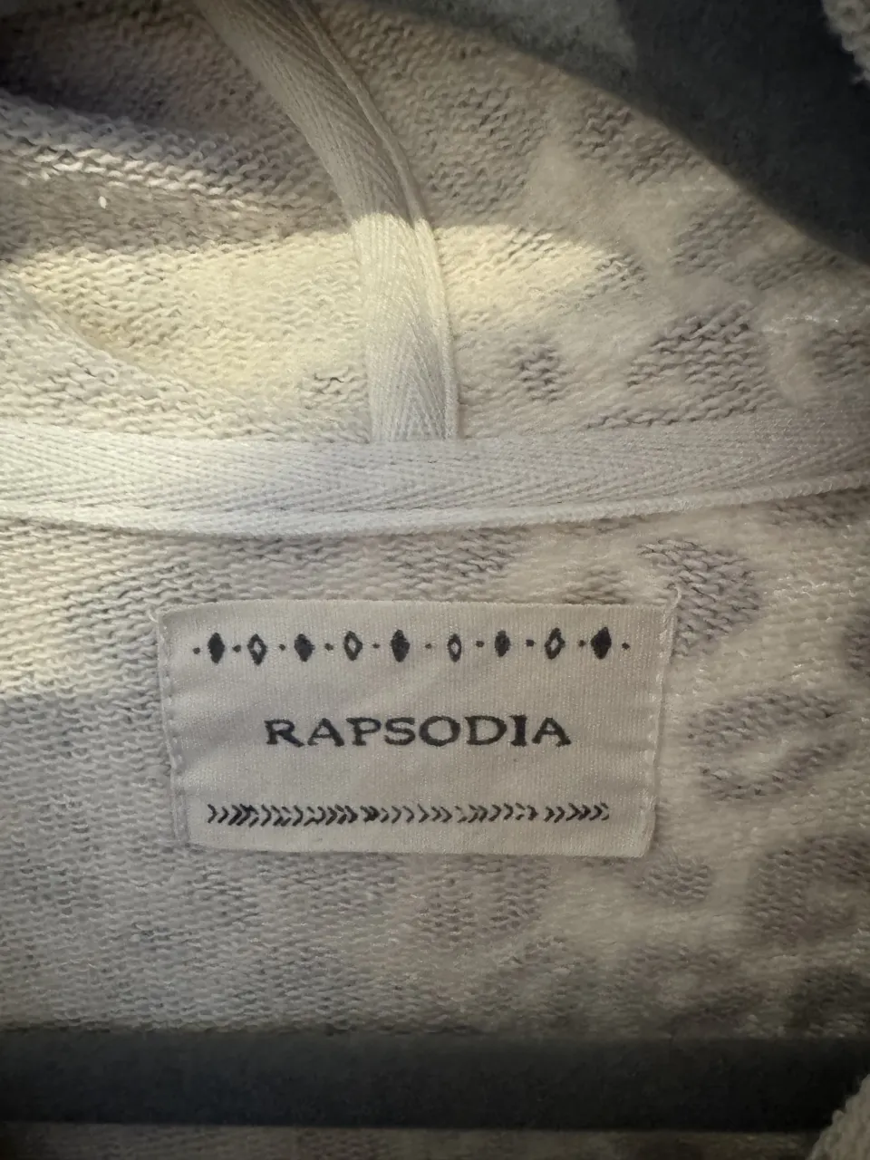 Buzo Rapsodia - imagen 2