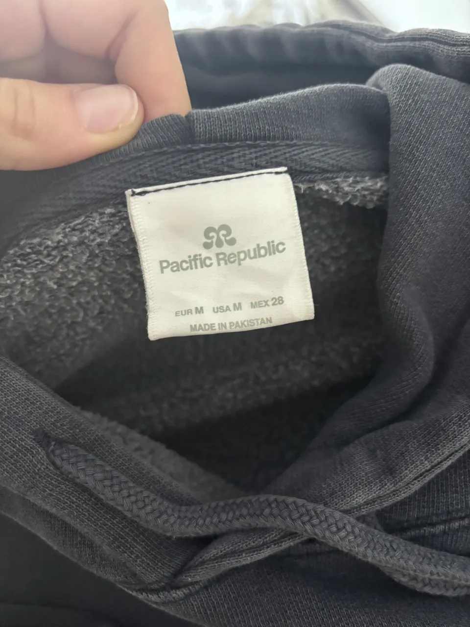 Buzo Pull&bear - imagen 6