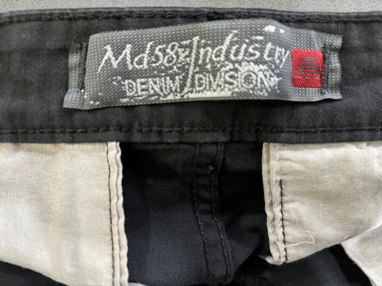 Pantalón Md 58 industry - imagen 3