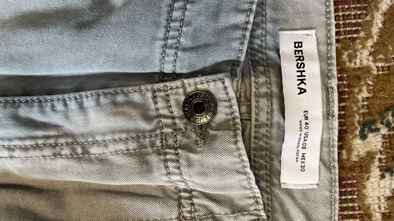 Pantalón Bershka - imagen 3