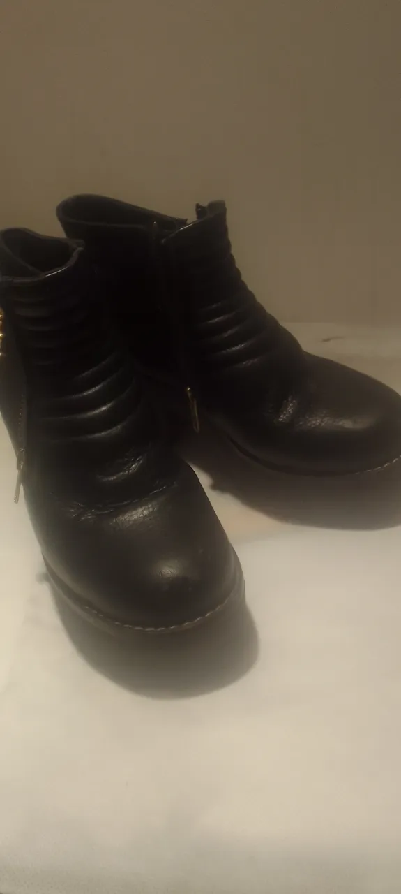 Botas Sin marca - imagen 3