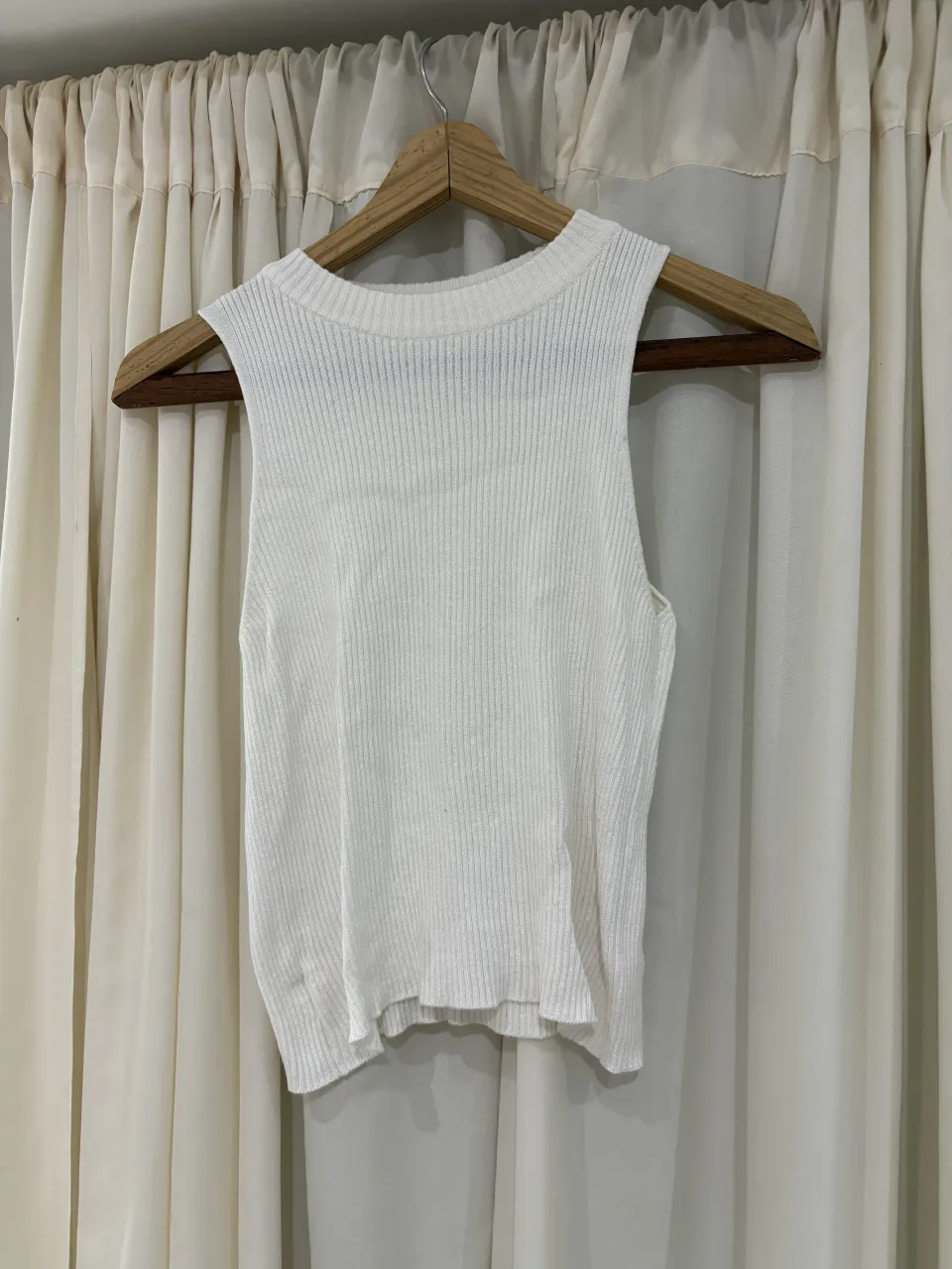 Musculosa A ≠ - imagen 1