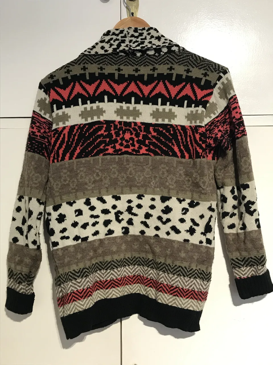Cardigan Otra miniatura 2