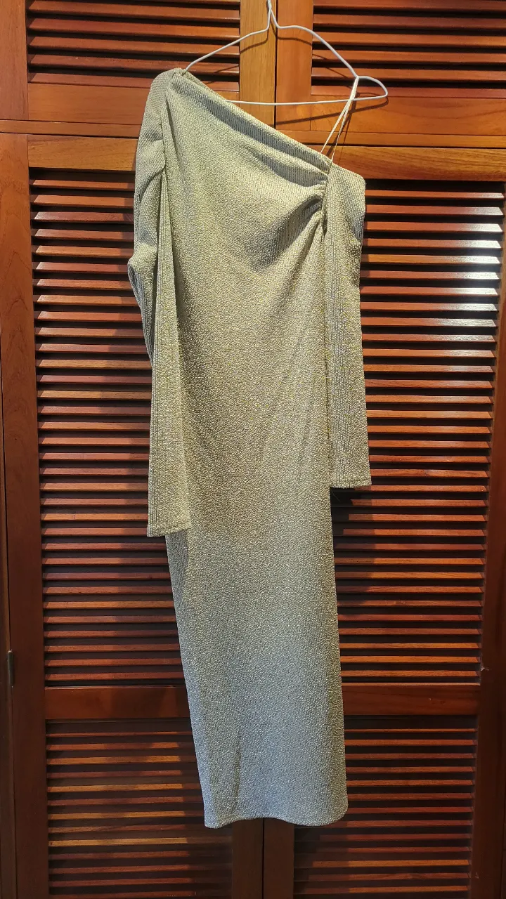 Vestido Zara